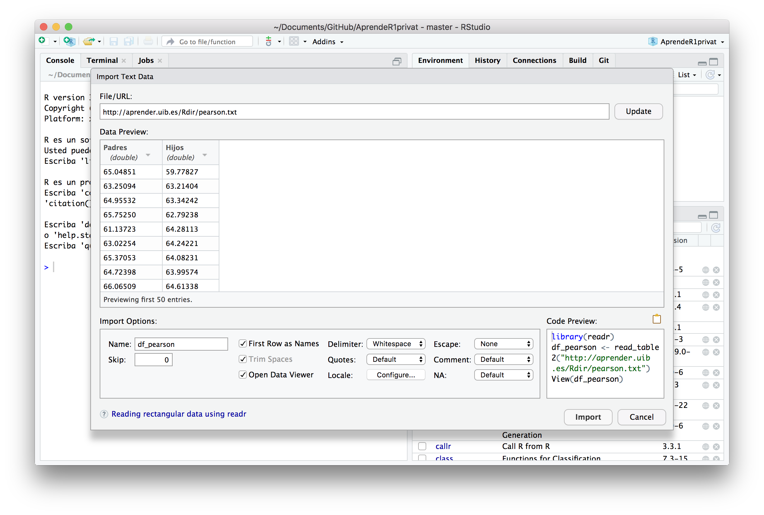 Opciones para guardar el fichero *pearson.txt* en un *data frame* llamado *df_pearson* usando el menú *Import Dataset*.