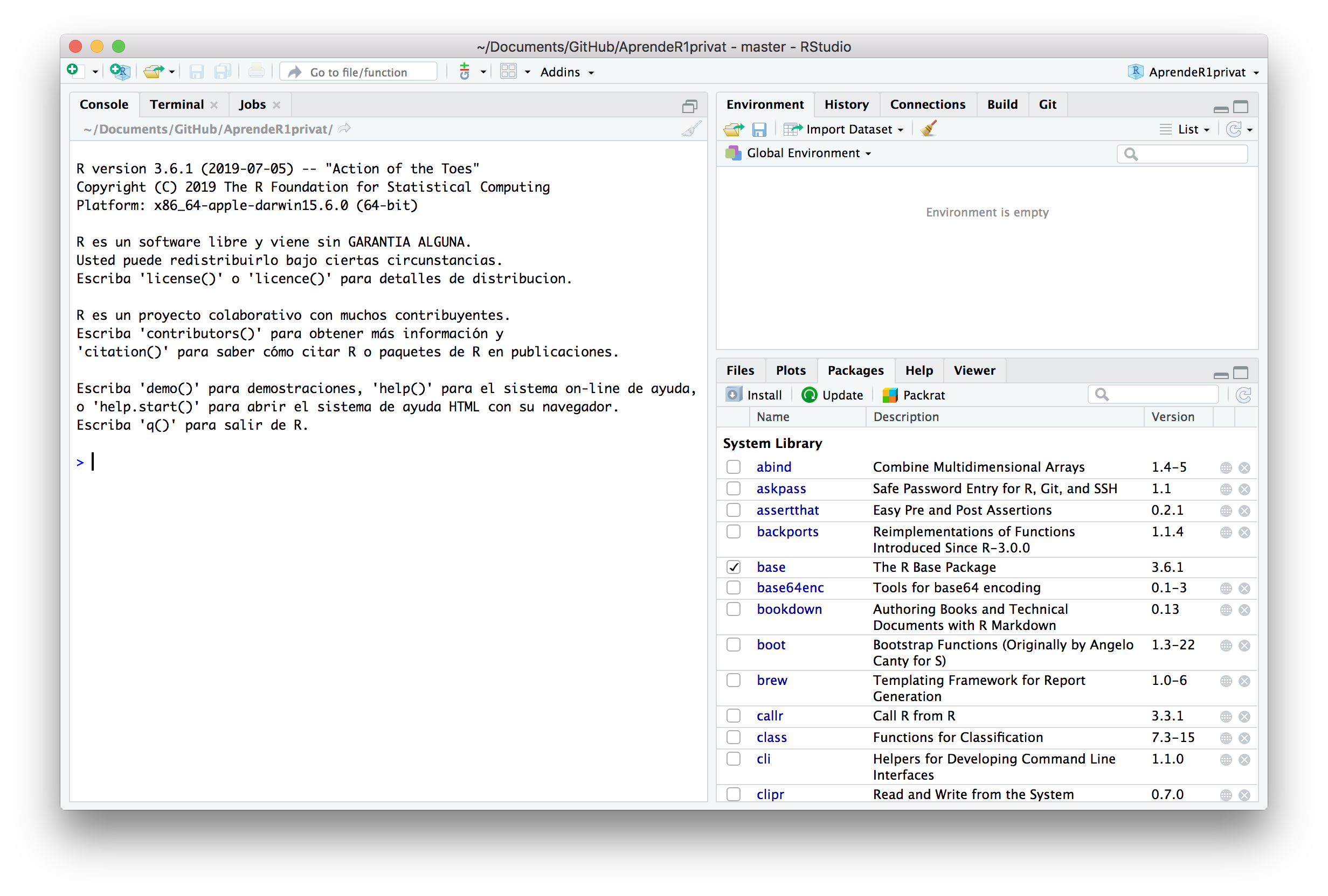 Ventana de RStudio para Mac OS X.